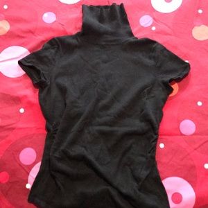 NWOT Ann Taylor short-sleeve turtle-neck cinched